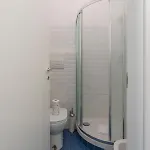 Ihost - Adige 17 Milánó
