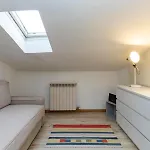 Apartman Ihost - Adige 17 *